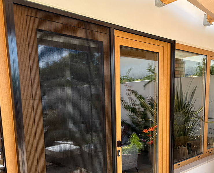 Mosquiteras Fijas — Vivienda Costera